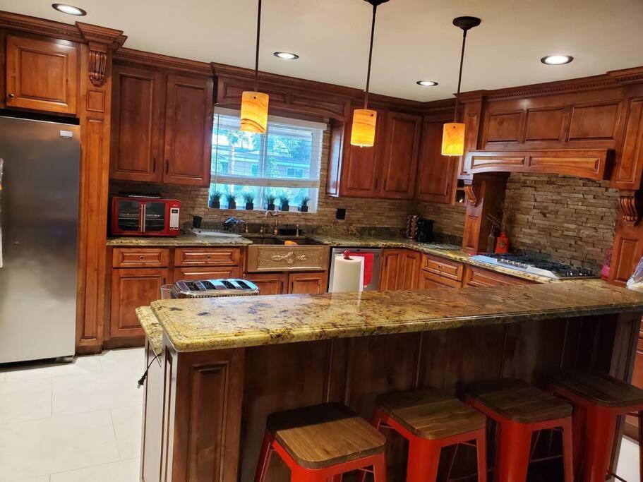 Spacious West El Paso 19 Min From Airport, Fort Bliss Military Base Екстер'єр фото