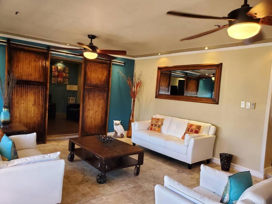 Spacious West El Paso 19 Min From Airport, Fort Bliss Military Base Екстер'єр фото