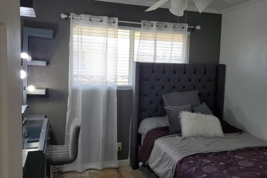 Spacious West El Paso 19 Min From Airport, Fort Bliss Military Base Екстер'єр фото