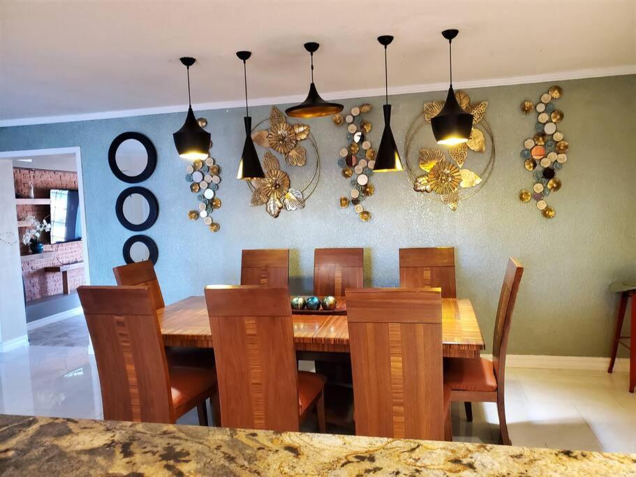 Spacious West El Paso 19 Min From Airport, Fort Bliss Military Base Екстер'єр фото
