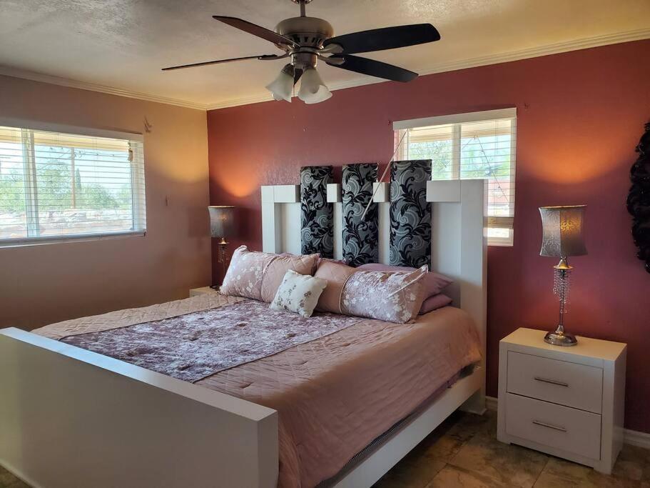 Spacious West El Paso 19 Min From Airport, Fort Bliss Military Base Екстер'єр фото